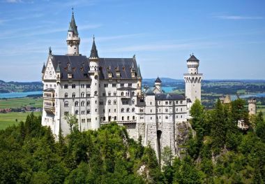 German Inheritance Tax: How to Keep Your Exemption Even If You Move Out Early