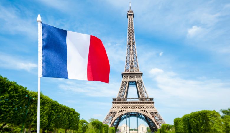 Frankreich führt gezielte Nationalitätsbesteuerung ein: Was das Gesetz 2026 für Auslandsfranzosen bedeutet